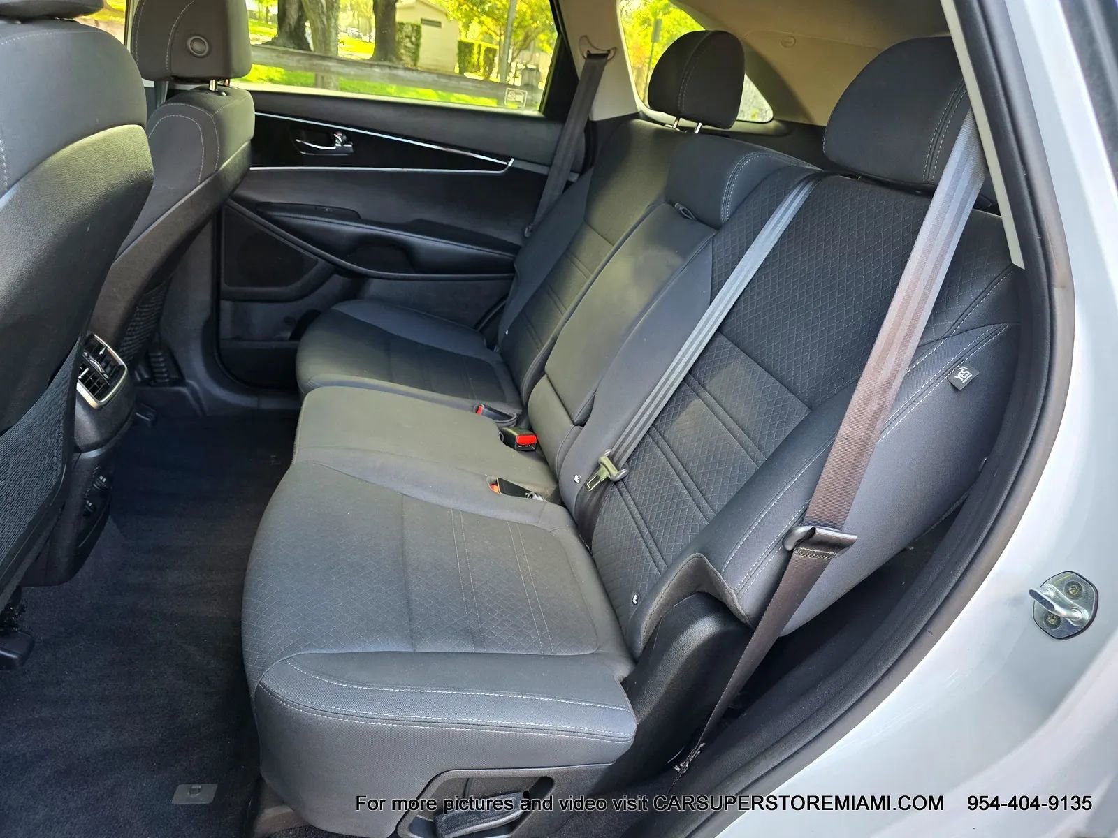 Used 2017 Kia Sorento LX FWD image 25