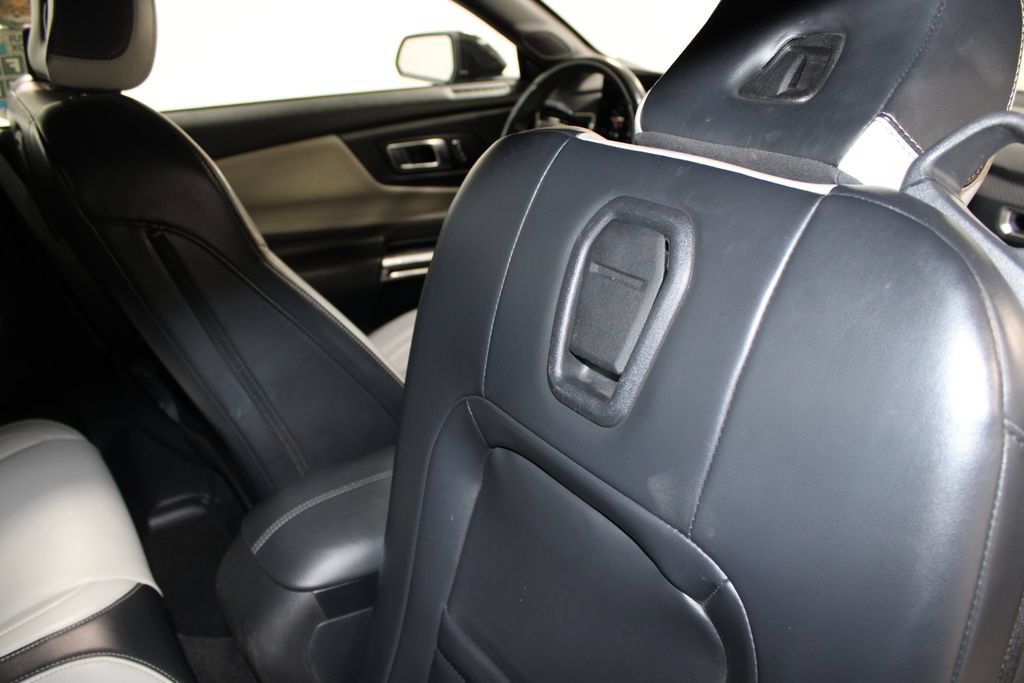 Used 2024 Ford Mustang Premium RWD image 31
