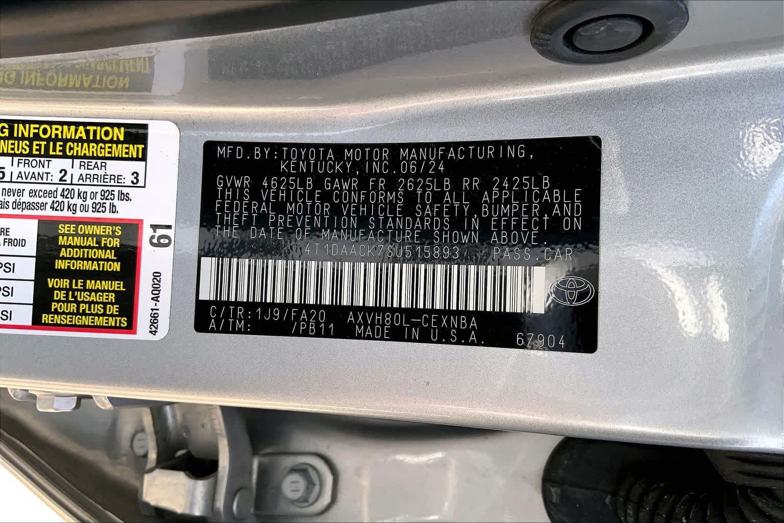 Used 2025 Toyota Camry LE FWD image 33