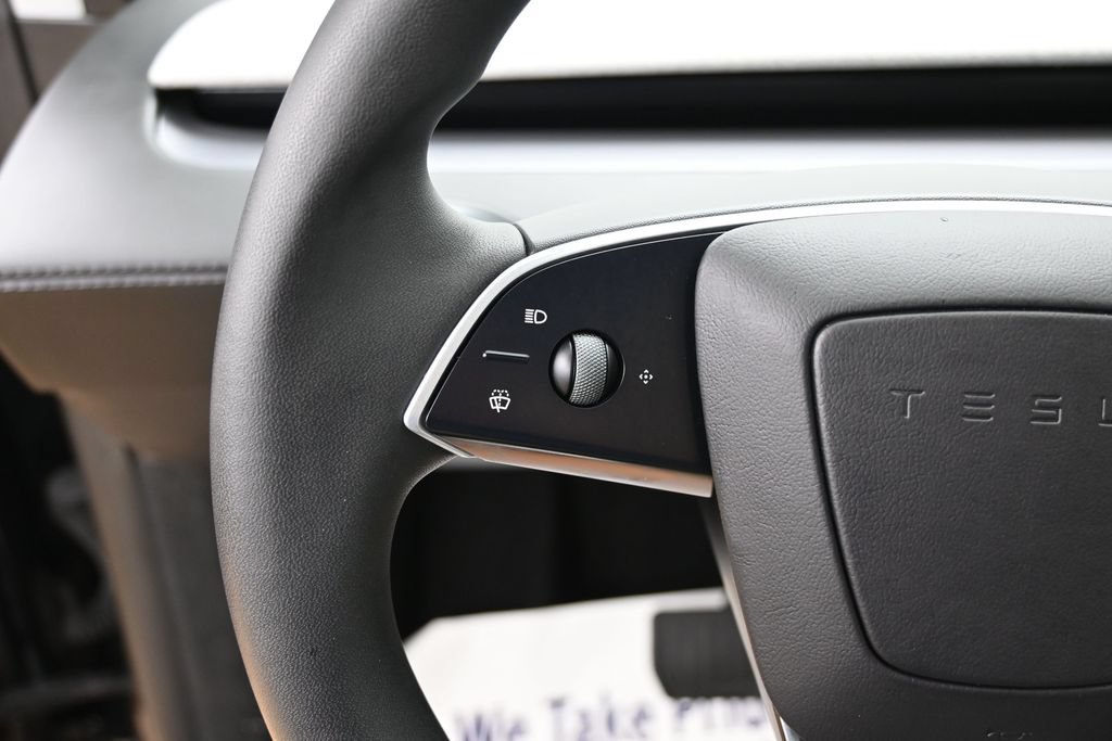 Used 2026 Tesla Model Y Long Range AWD/4WD image 23