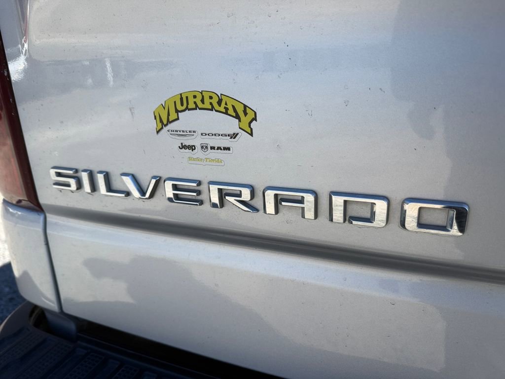 Used 2021 Chevrolet Silverado 1500 LT w/ Convenience Package II image 17