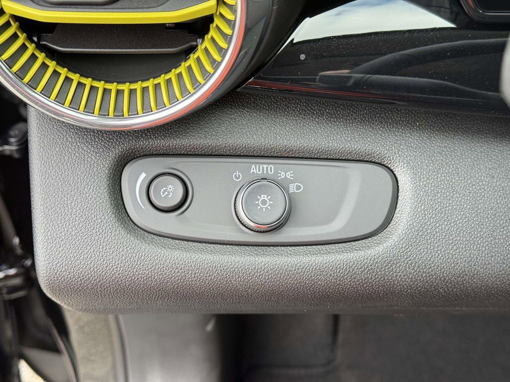 New 2026 Chevrolet Trax ACTIV image 20