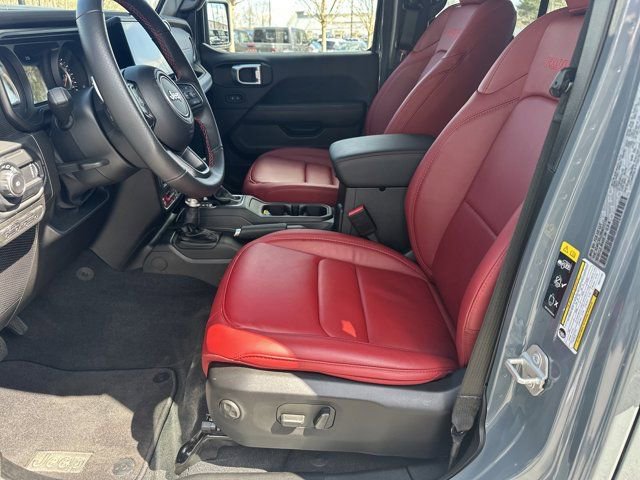 Certified 2024 Jeep Wrangler Rubicon 392 w/ Dual Top Group image 10