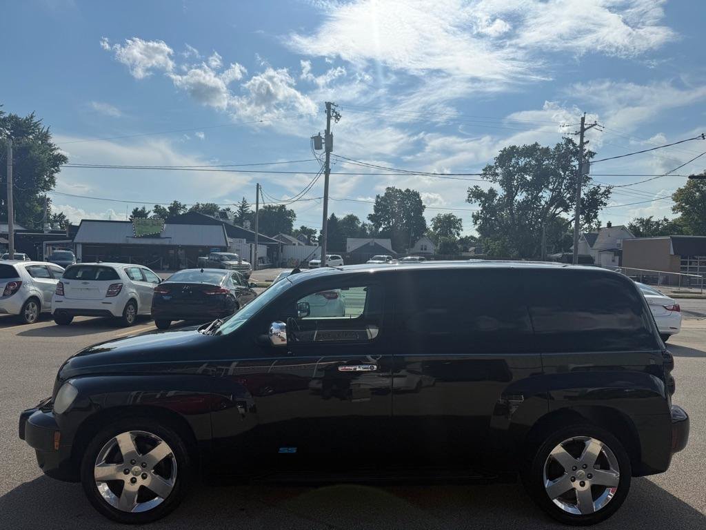 Used 2007 Chevrolet HHR LT FWD image 2