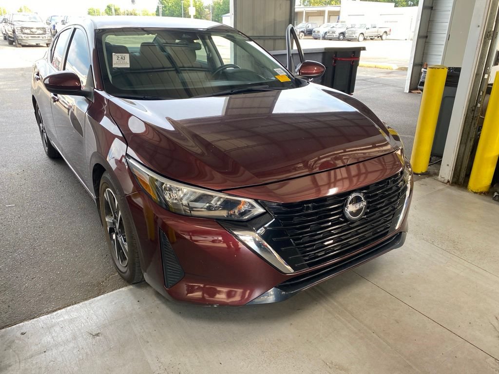 Used 2025 Nissan Sentra SV w/ All-Weather Package FWD image 1