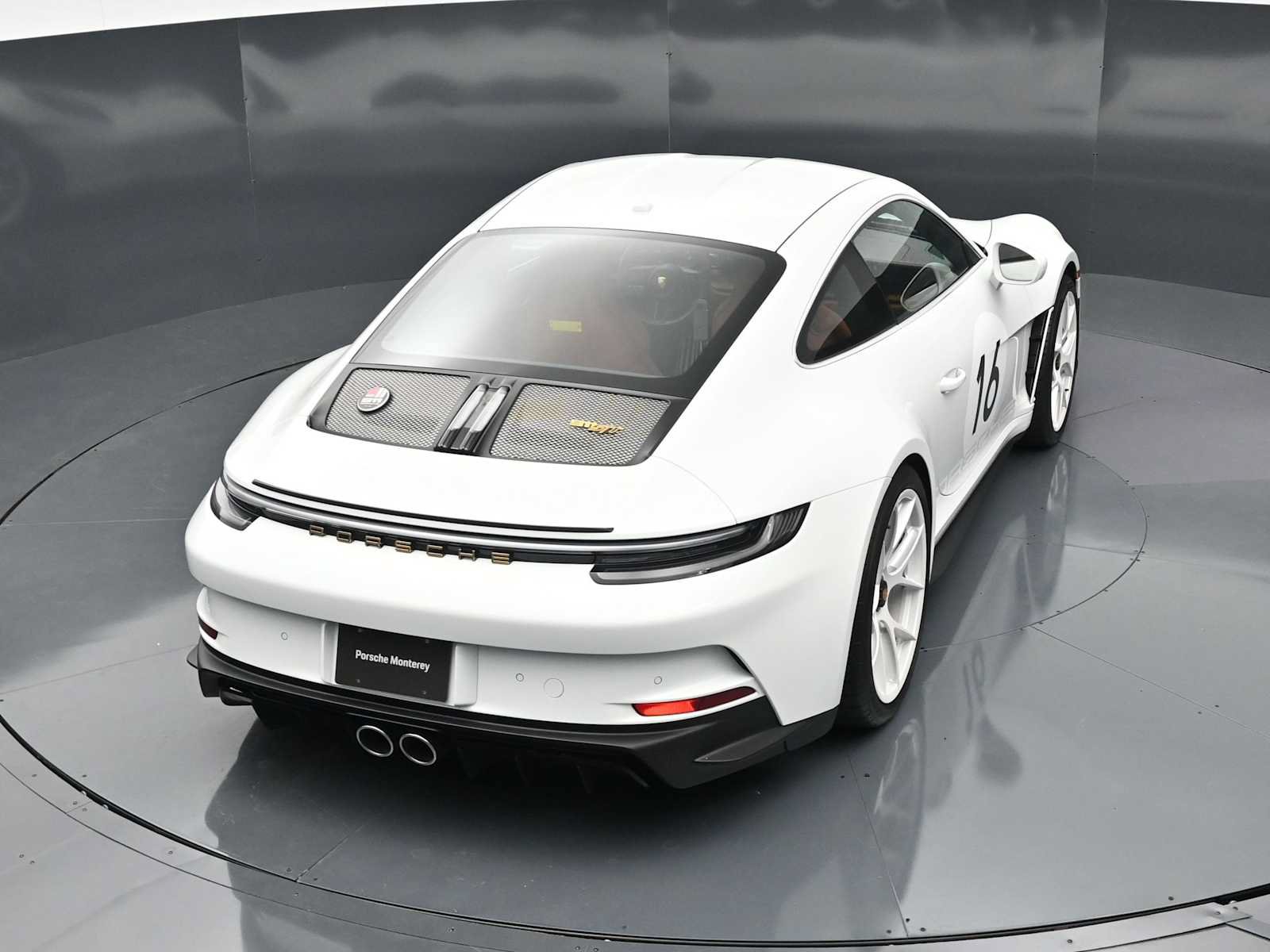 Certified 2024 Porsche 911 GT3 RS RWD image 41