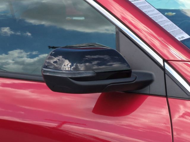 New 2025 Chevrolet Traverse LT image 12