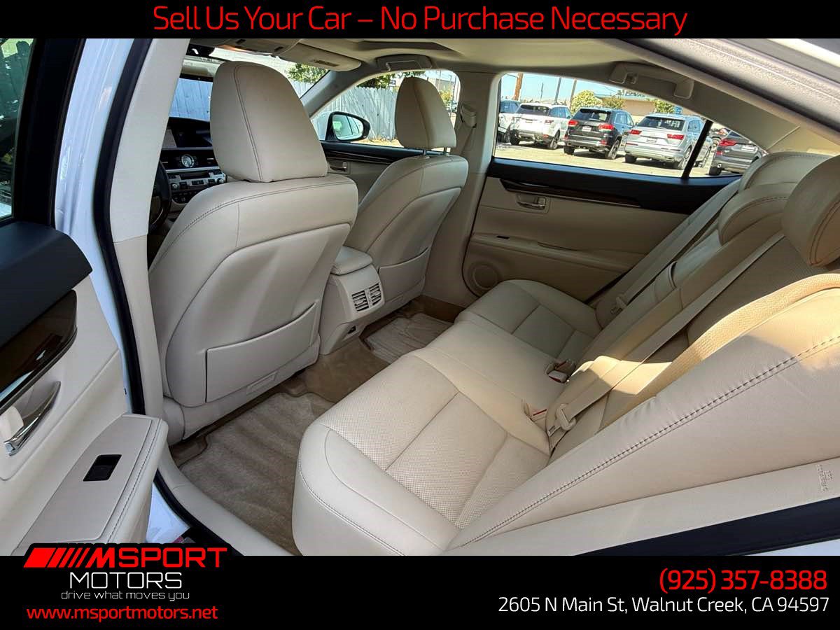Used 2015 Lexus ES 350 w/ Premium Package FWD image 5