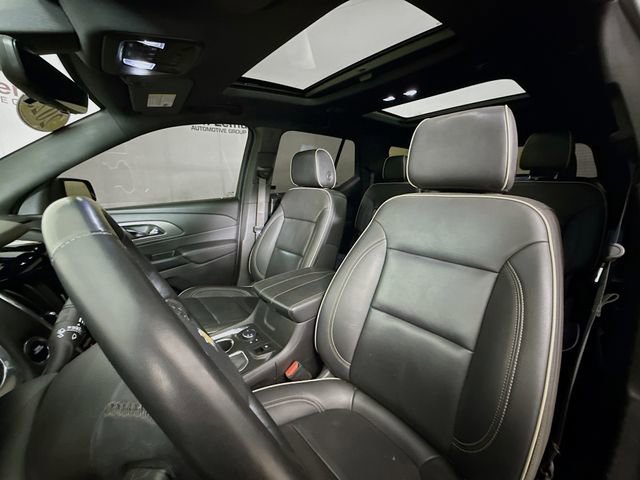 Used 2023 Chevrolet Traverse Premier image 24