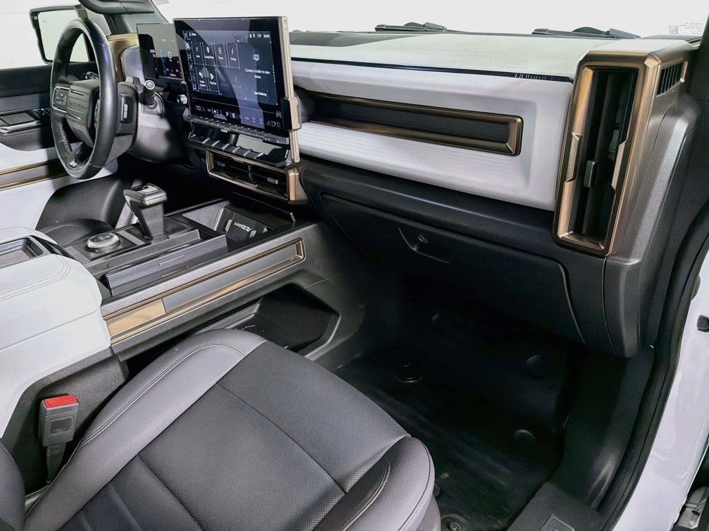 Used 2024 GMC Hummer EV 2X AWD/4WD image 31