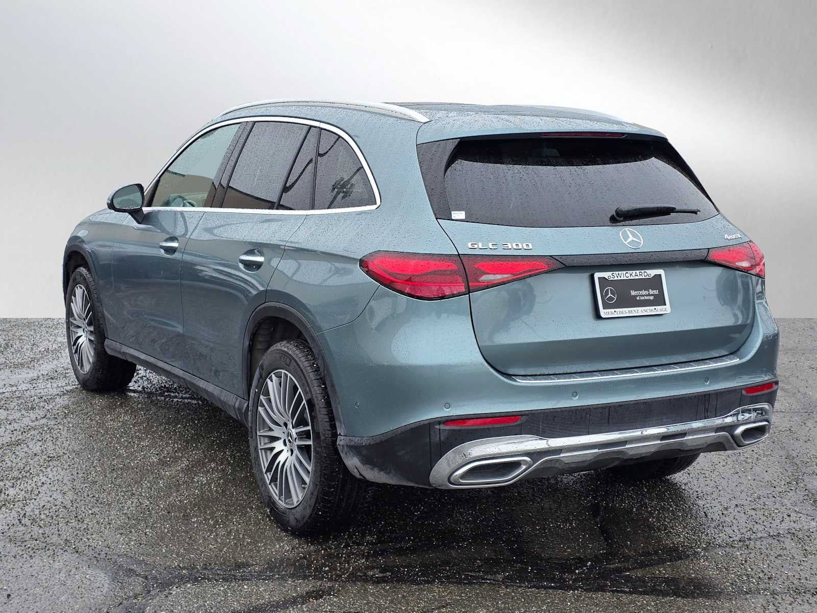 Used 2026 Mercedes-Benz GLC 300 4MATIC image 5