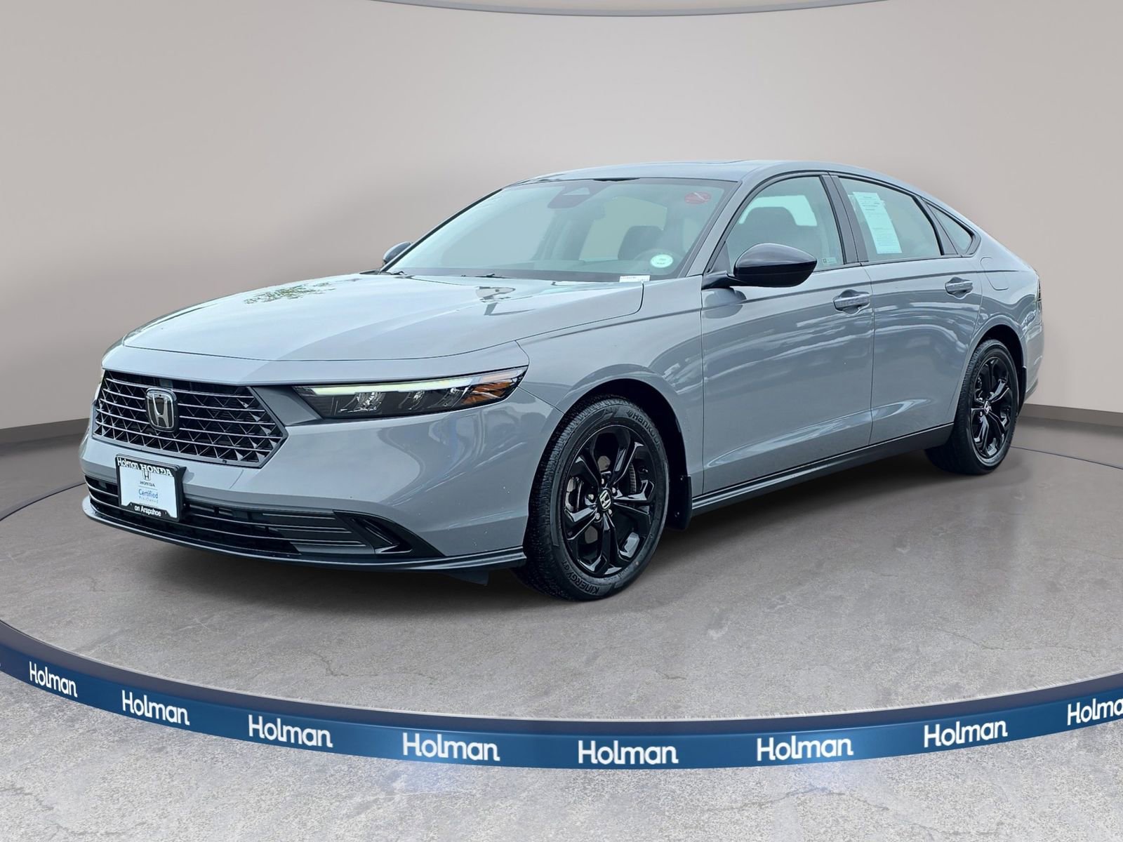 Used 2025 Honda Accord SE image 1