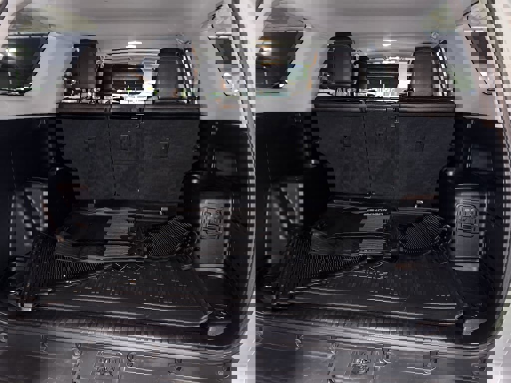 Used 2019 Toyota 4Runner TRD Off-Road Premium image 18