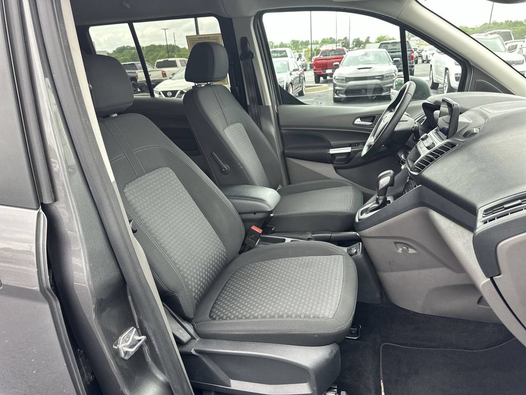 Used 2023 Ford Transit Connect XLT FWD image 30