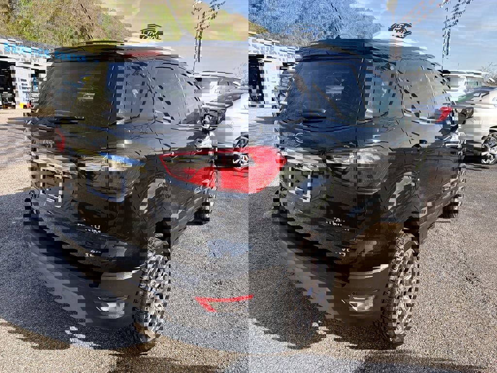 Used 2020 Ford EcoSport Titanium image 6