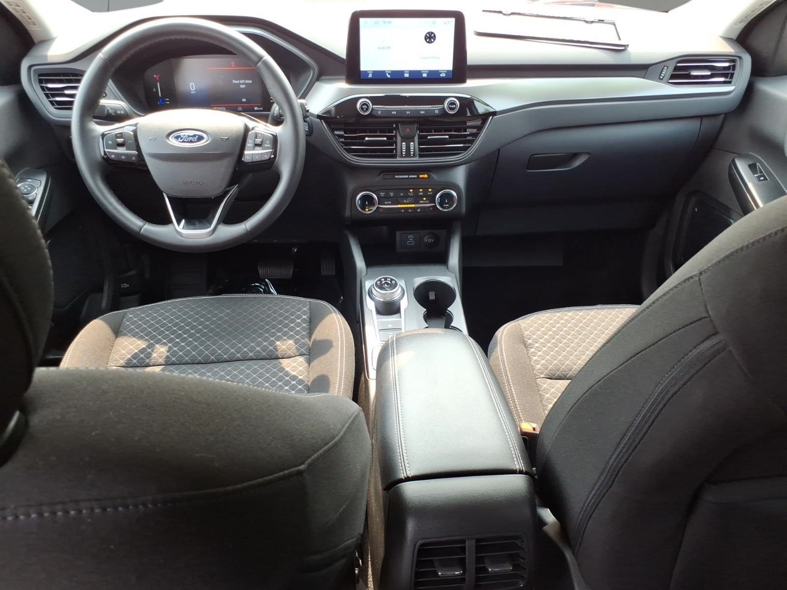 Used 2023 Ford Escape Active AWD/4WD image 9
