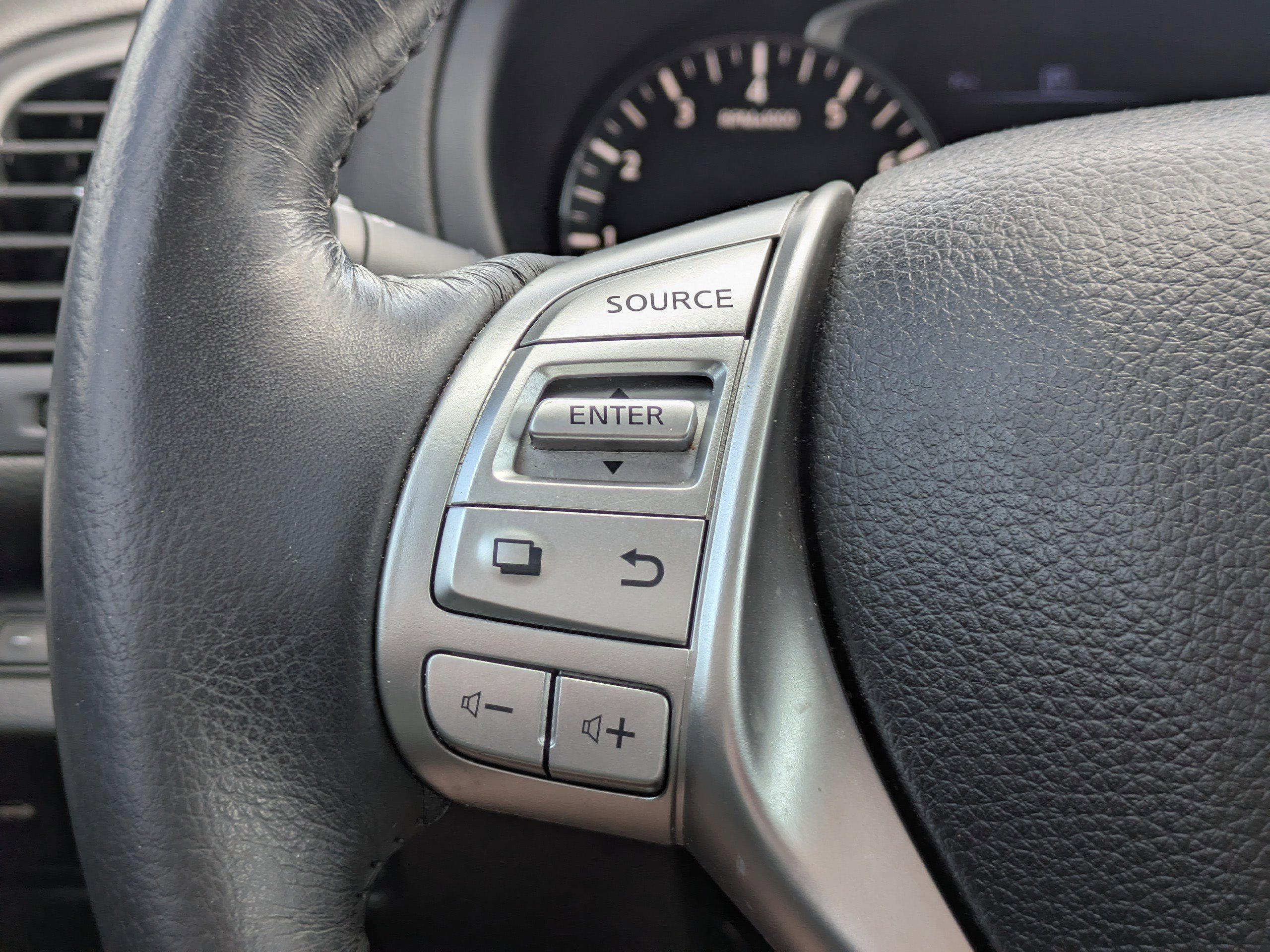 Used 2018 Nissan Altima 2.5 SV w/ 2.5 SV Technology Package image 25