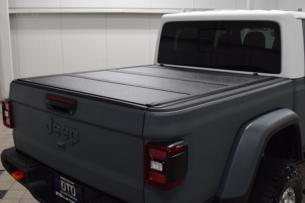 Used 2026 Jeep Gladiator Mojave AWD/4WD image 29