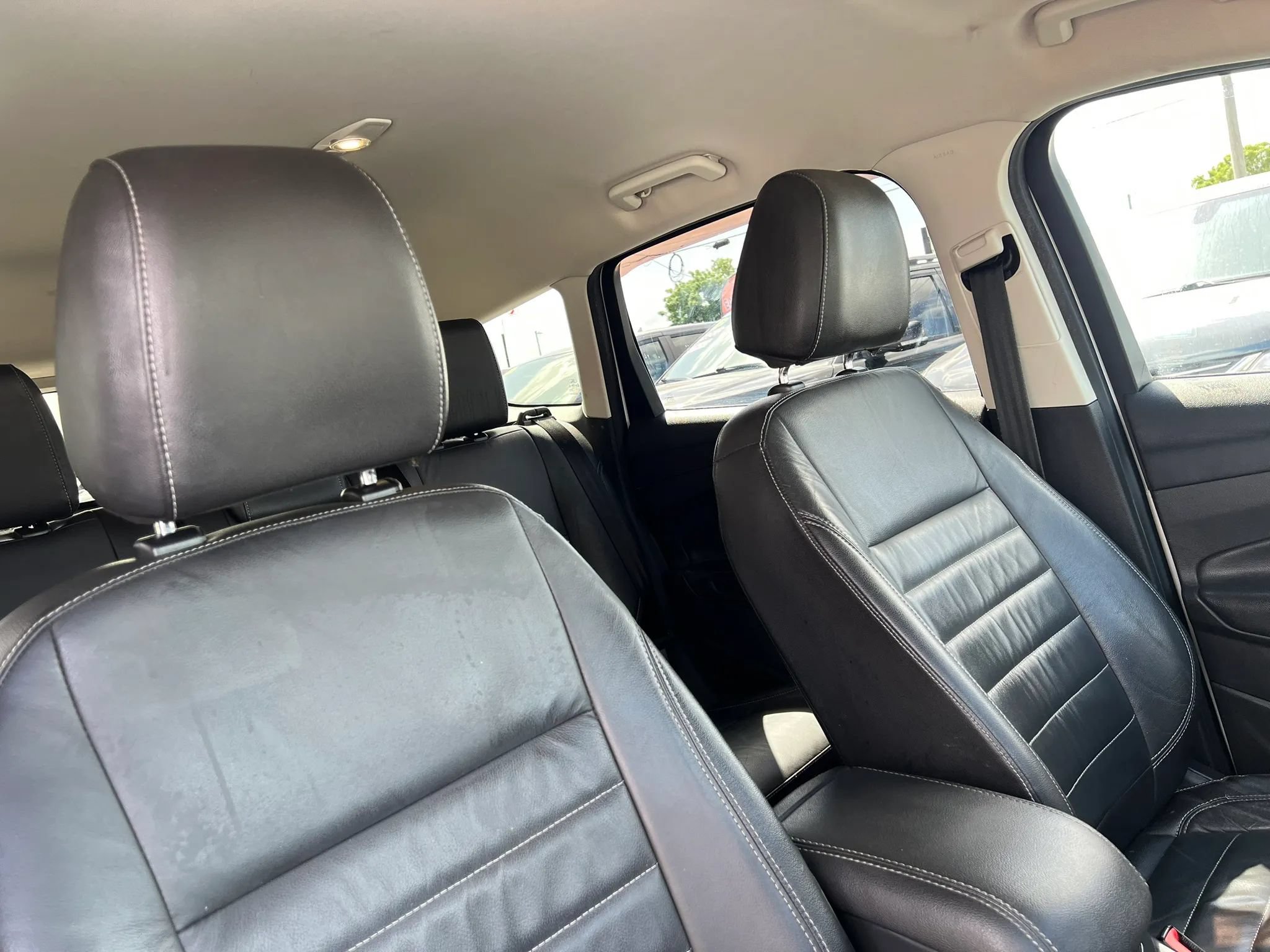 Used 2016 Ford Escape Titanium AWD/4WD image 17