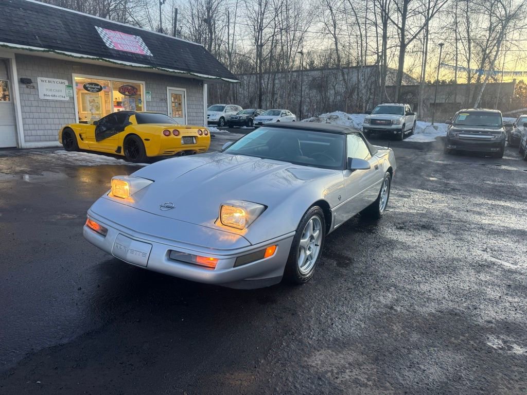 Used 1996 Chevrolet Corvette Convertible image 3