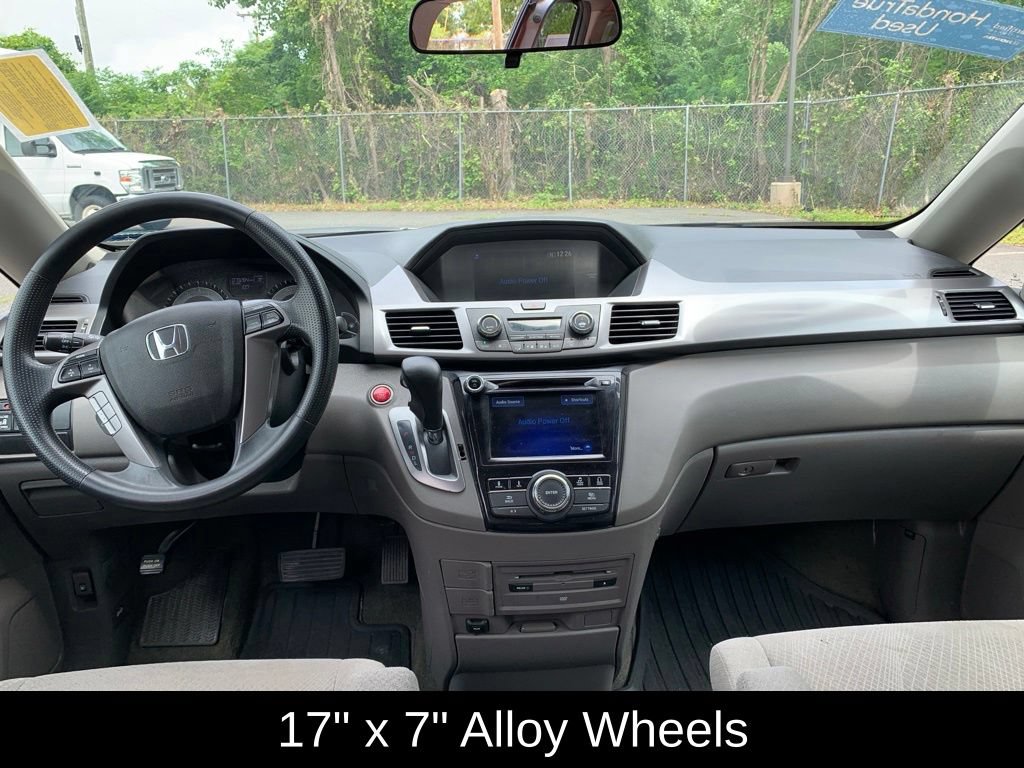 Used 2016 Honda Odyssey SE image 13