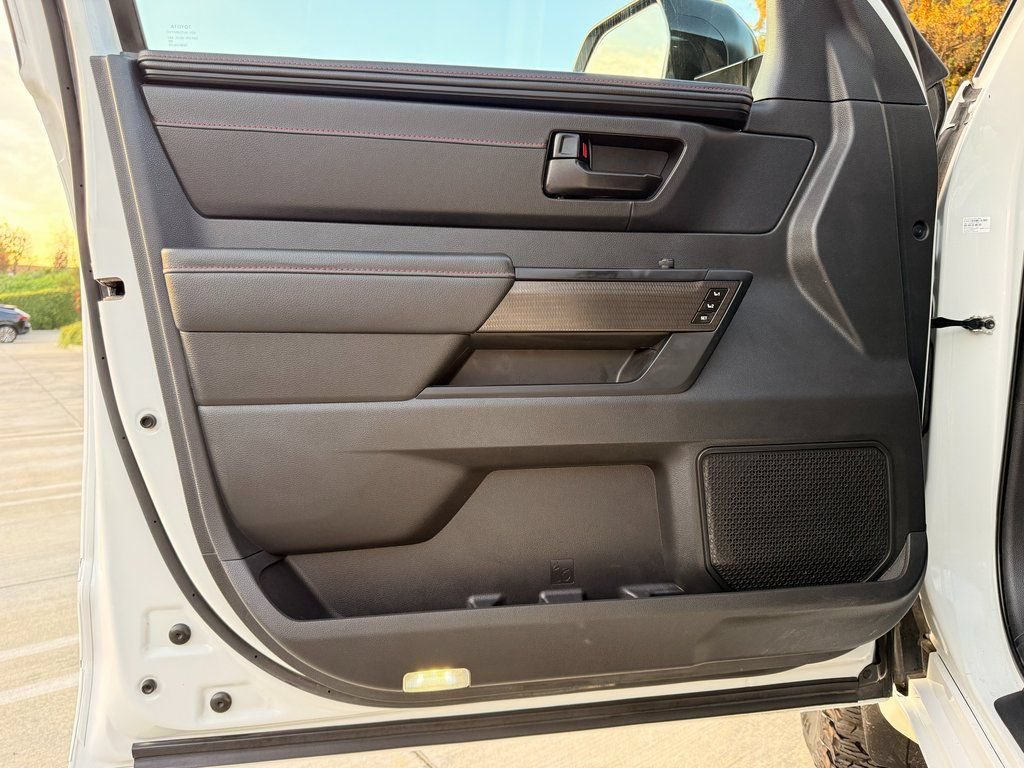 Used 2024 Toyota Tundra TRD Pro AWD/4WD image 40