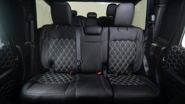 Used 2025 Jeep Gladiator Sport image 38