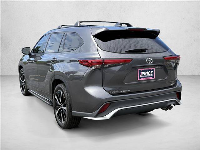 Used 2021 Toyota Highlander XSE FWD image 7