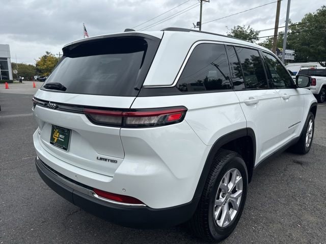 Certified 2022 Jeep Grand Cherokee Limited image 17