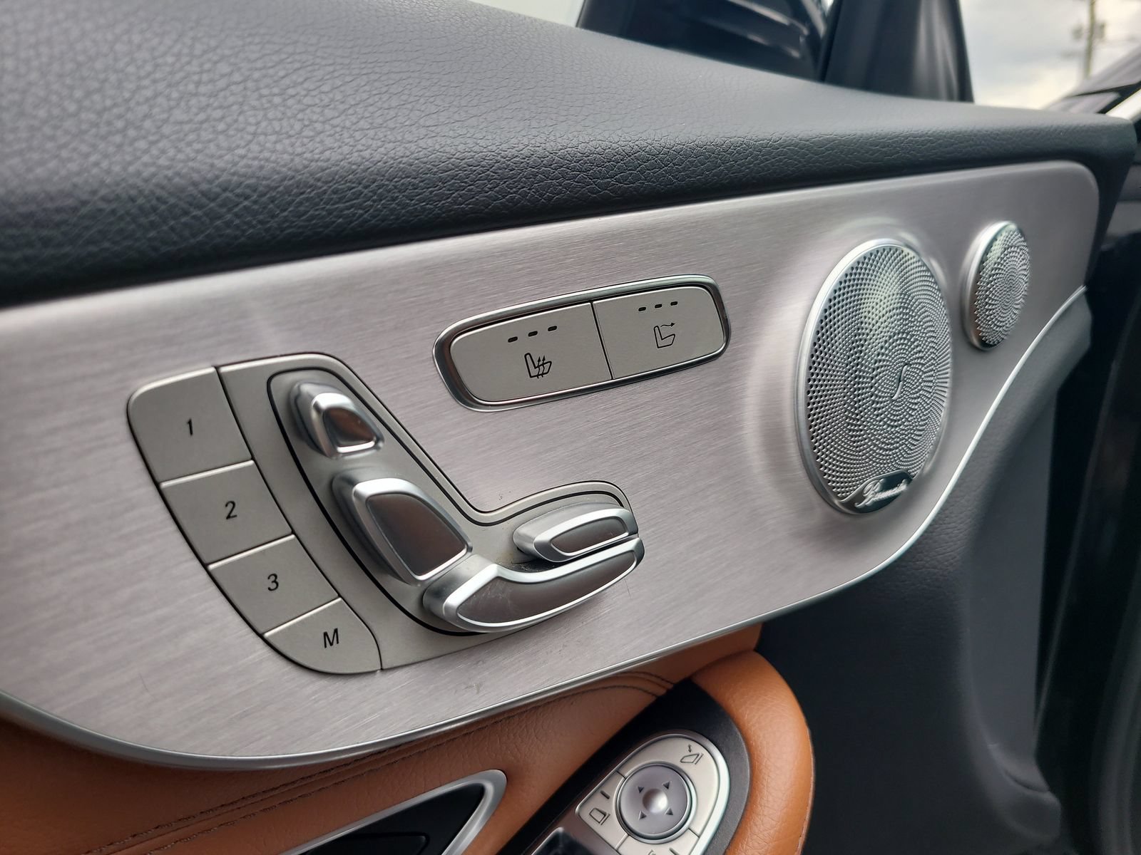 Used 2021 Mercedes-Benz C 300 4MATIC Cabriolet image 10