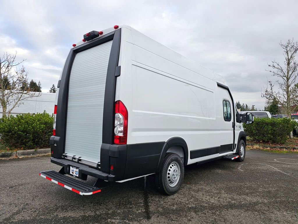 New 2024 RAM ProMaster 3500 w/ Delivery Van Package image 4