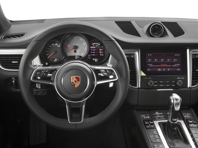 Used 2018 Porsche Macan GTS AWD/4WD image 7