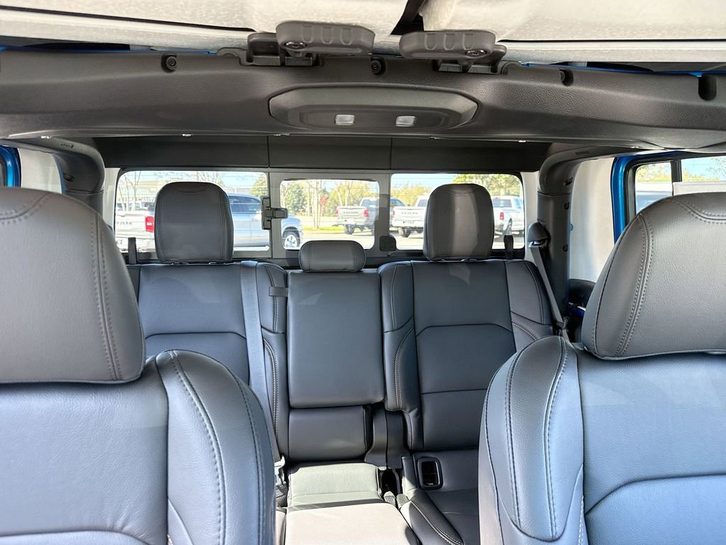 New 2026 Jeep Gladiator Sport image 27