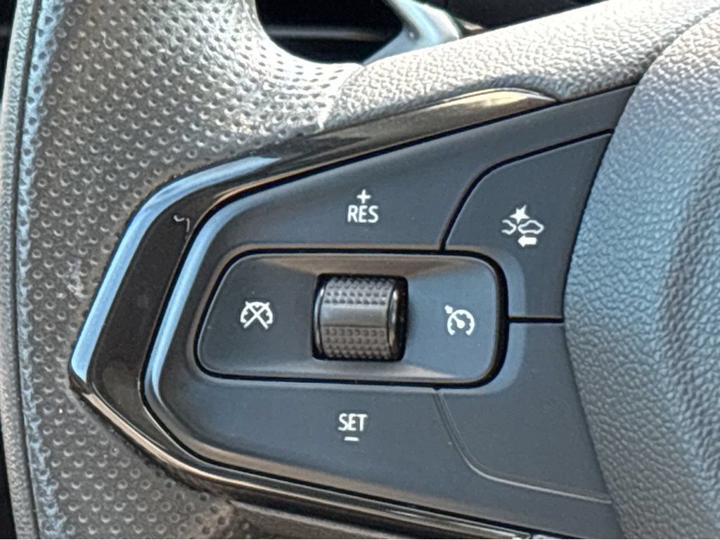 Used 2022 Chevrolet TrailBlazer LS AWD/4WD image 16