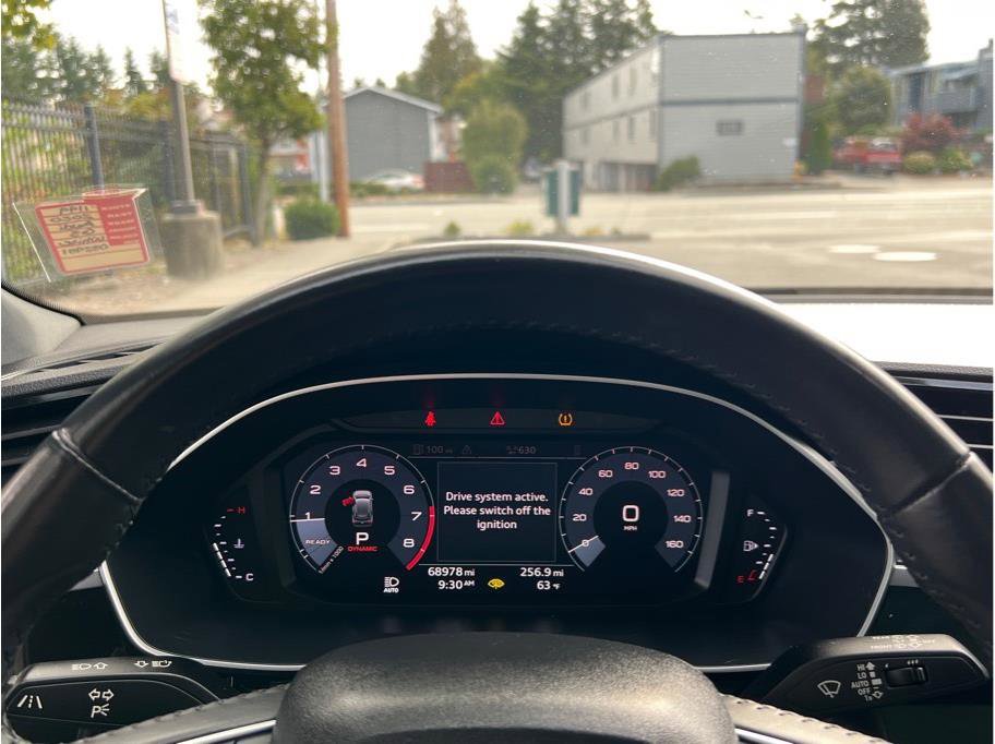 Used 2020 Audi Q3 2.0T Premium Plus w/ Premium Plus Package image 9