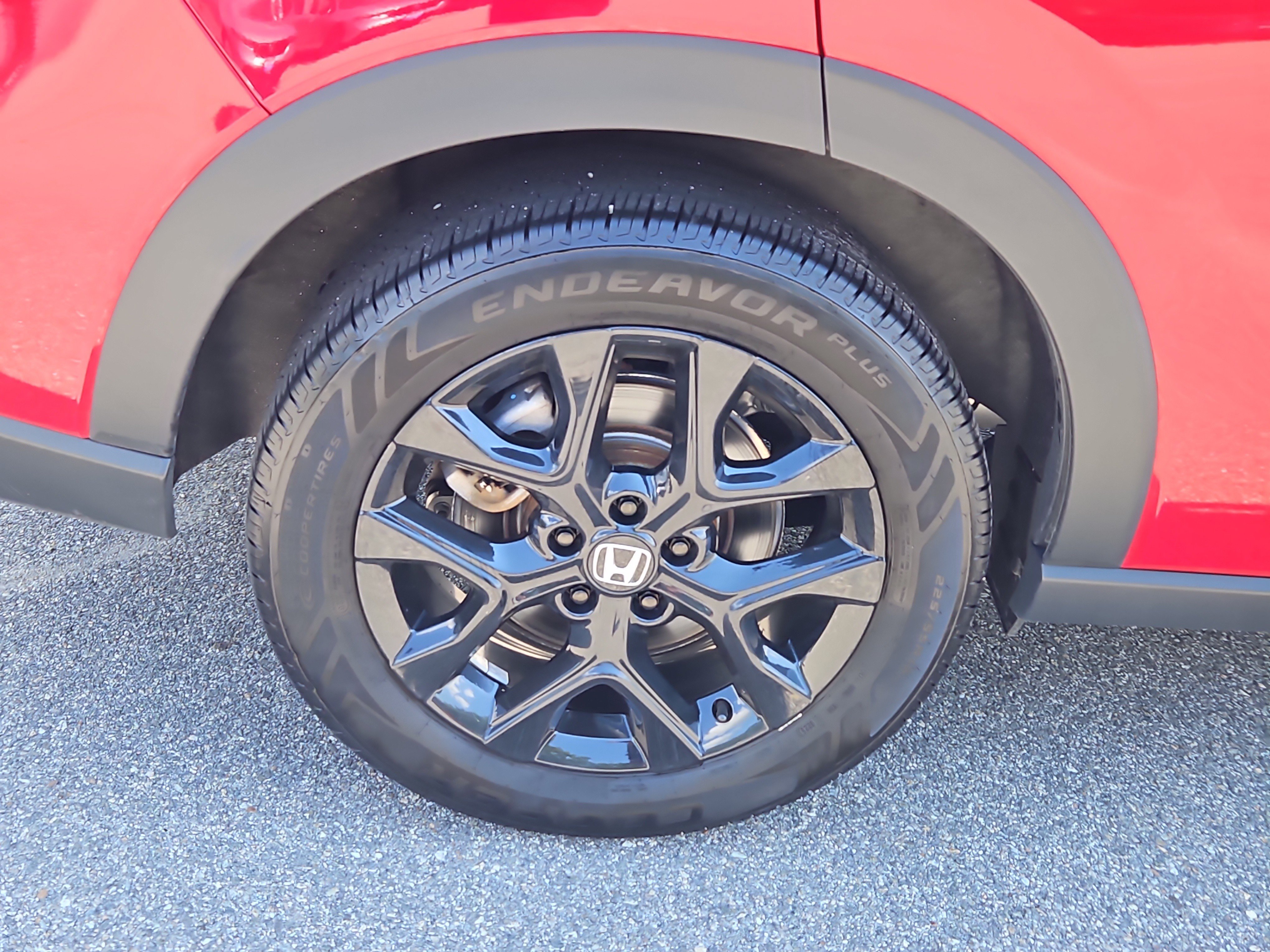 Certified 2025 Honda HR-V Sport image 4