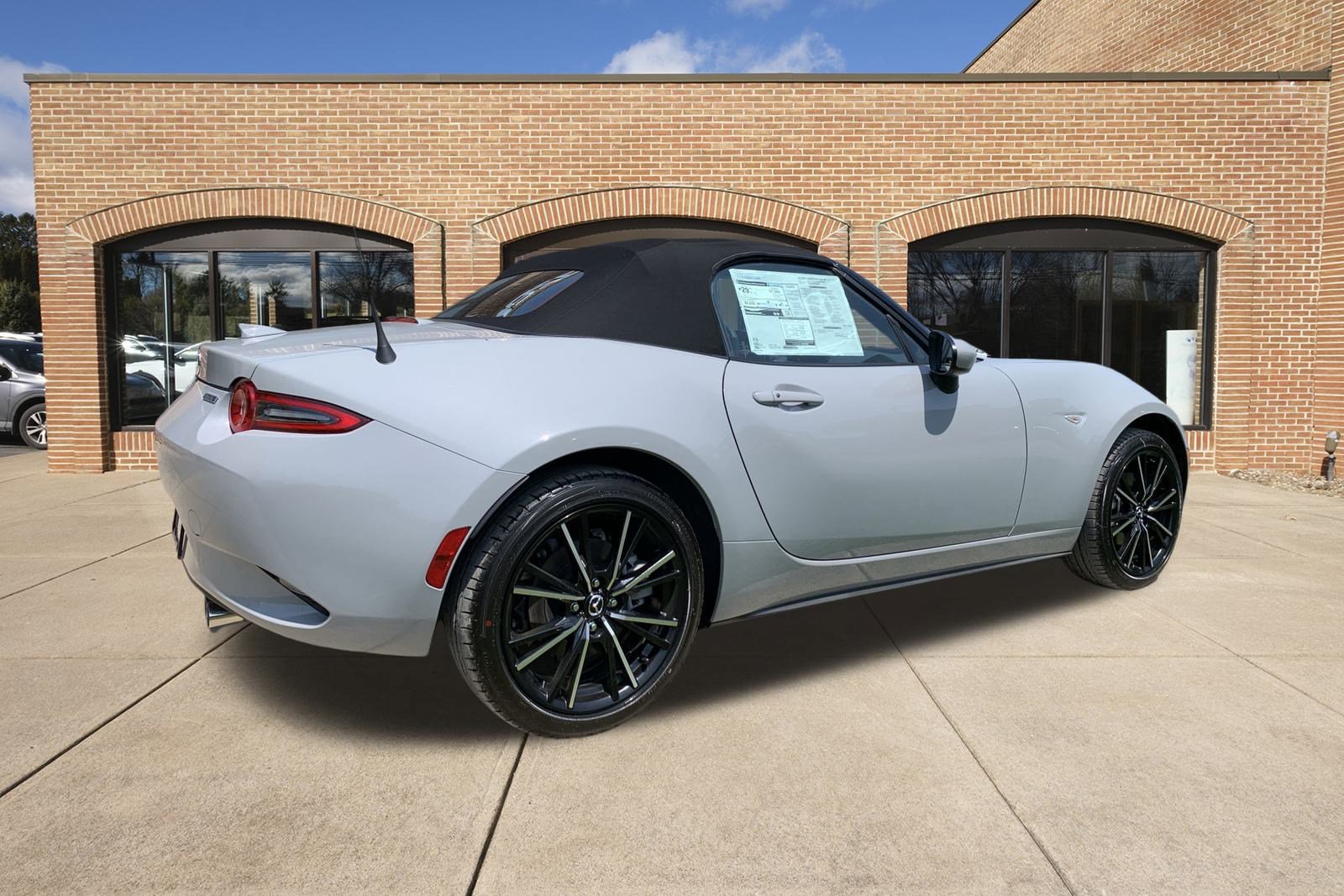 New 2025 MAZDA MX-5 Miata Grand Touring w/ Weather Package RWD video 3