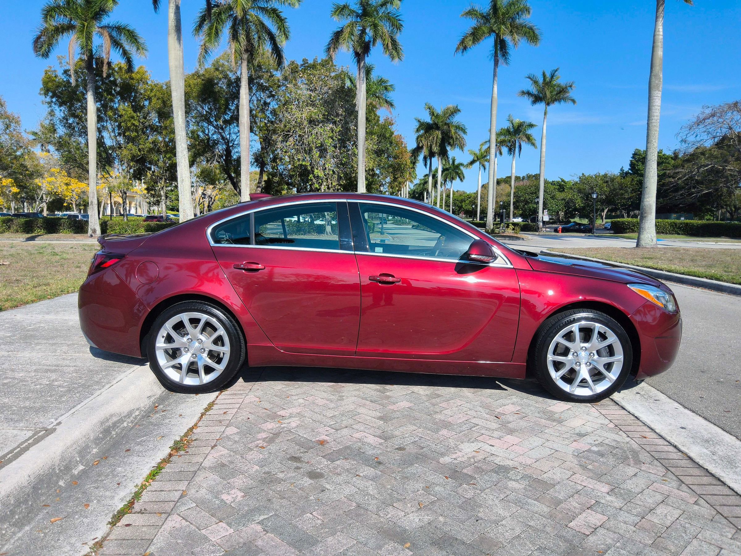Used 2017 Buick Regal GS w/ Driver Confidence Package #1 image 15