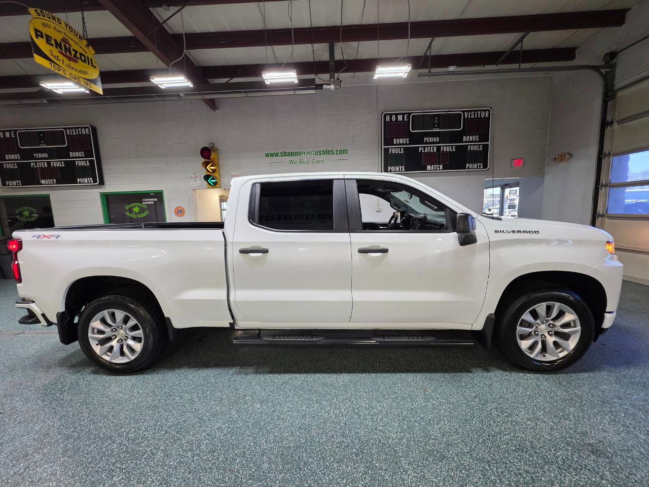 Used 2021 Chevrolet Silverado 1500 Custom image 5