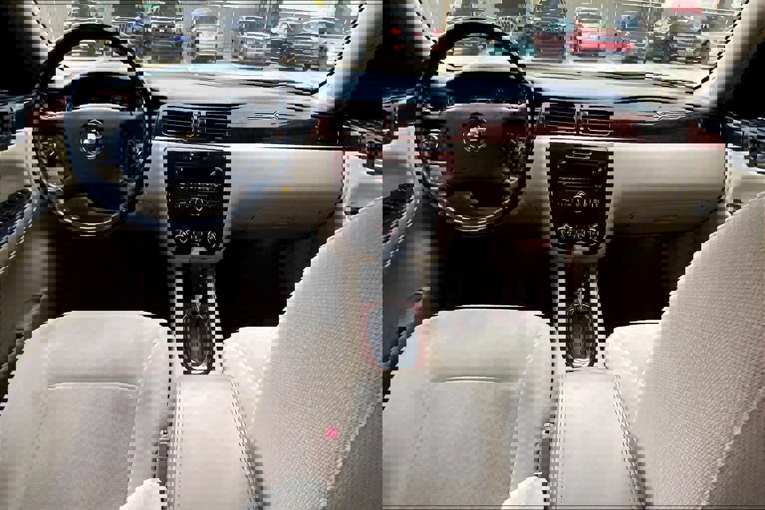 Used 2011 Chevrolet Impala LT image 16