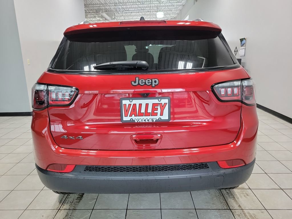 New 2026 Jeep Compass Latitude image 5