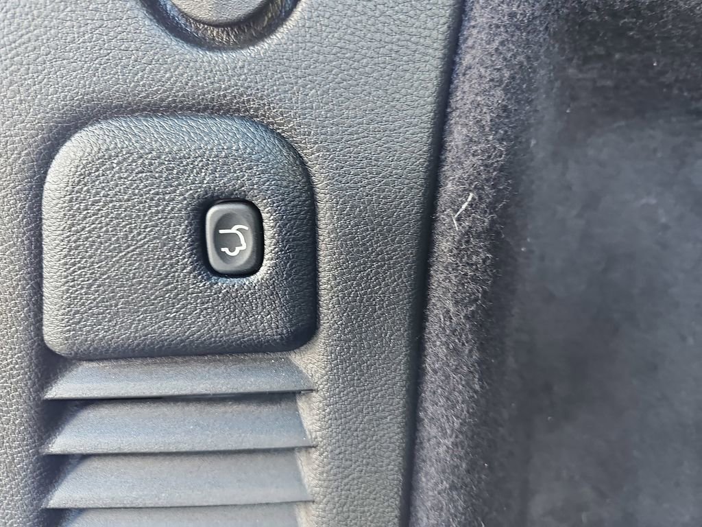 Used 2024 Dodge Durango GT image 18