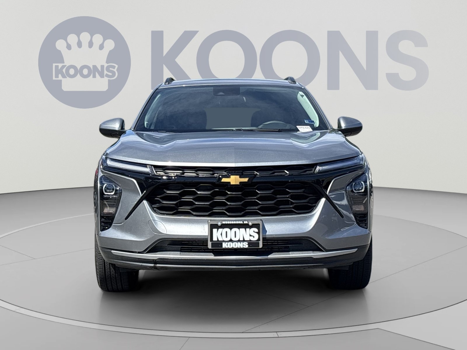 Used 2025 Chevrolet Trax LT FWD image 11