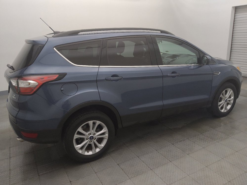 Used 2018 Ford Escape SE AWD/4WD image 10