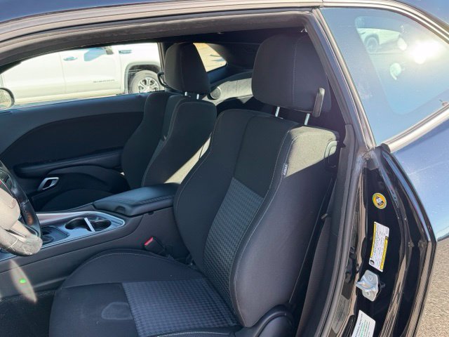 Used 2021 Dodge Challenger R/T w/ Blacktop Package RWD image 3