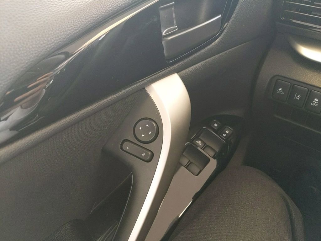 Used 2025 Mitsubishi Eclipse Cross LE AWD/4WD image 26
