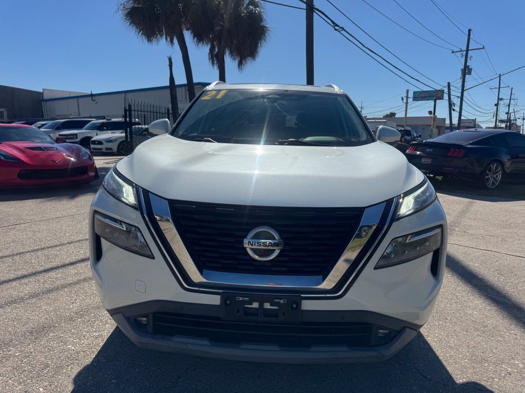 Used 2021 Nissan Rogue SL w/ Premium Package FWD image 2