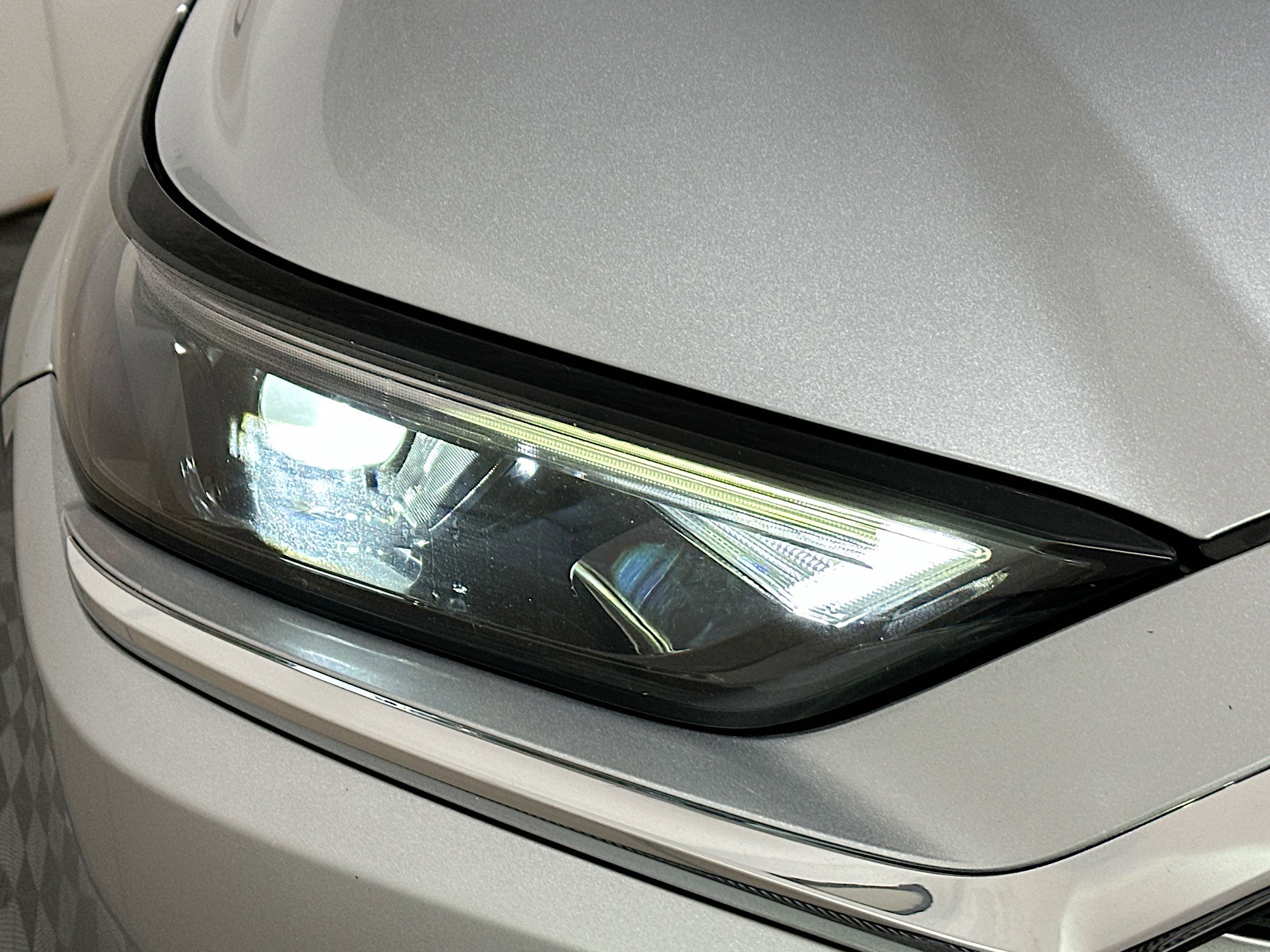 Used 2024 Toyota Grand Highlander Limited image 9