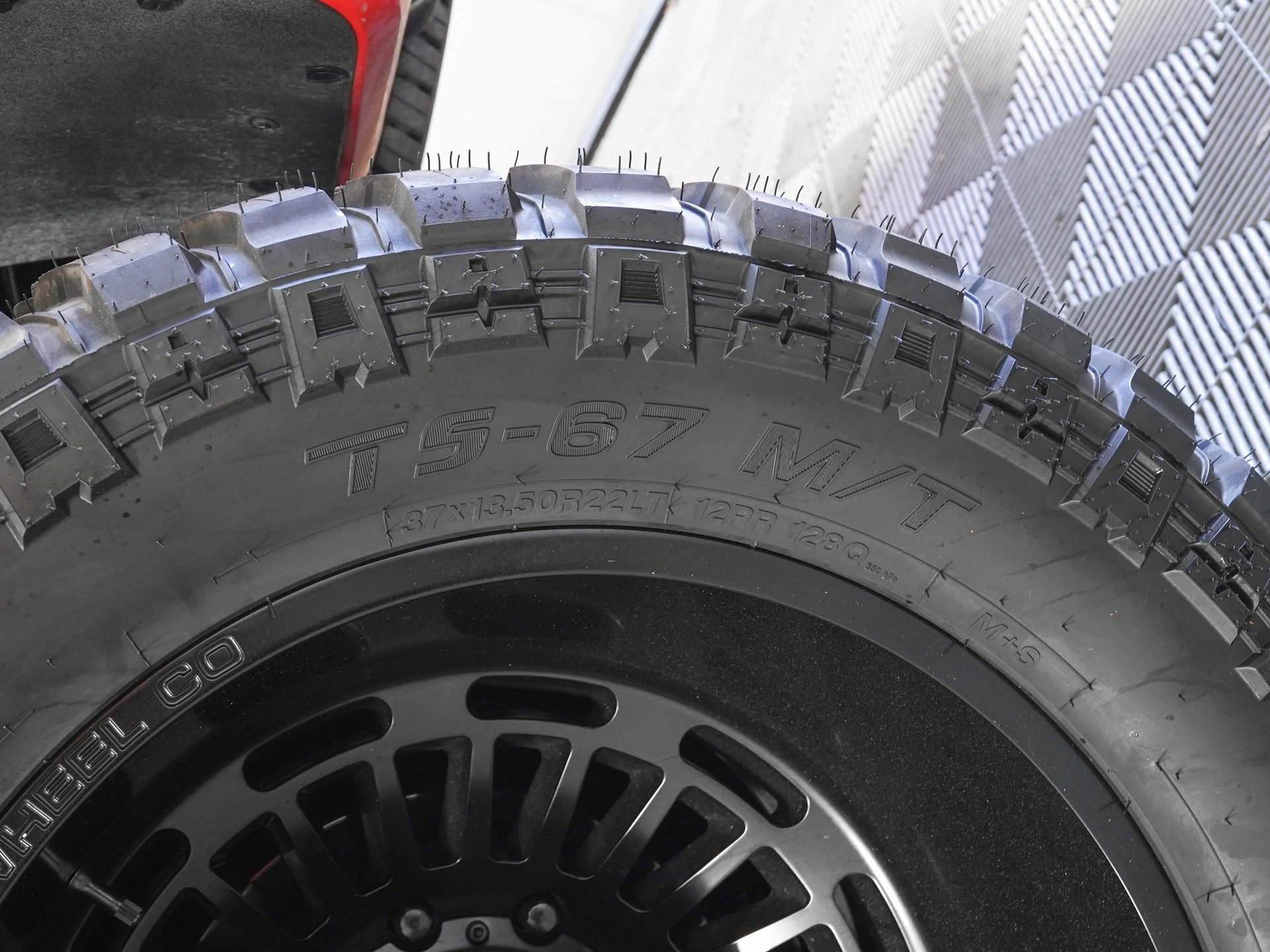 Used 2026 Ford F450 Lariat w/ FX4 Off-Road Package image 35