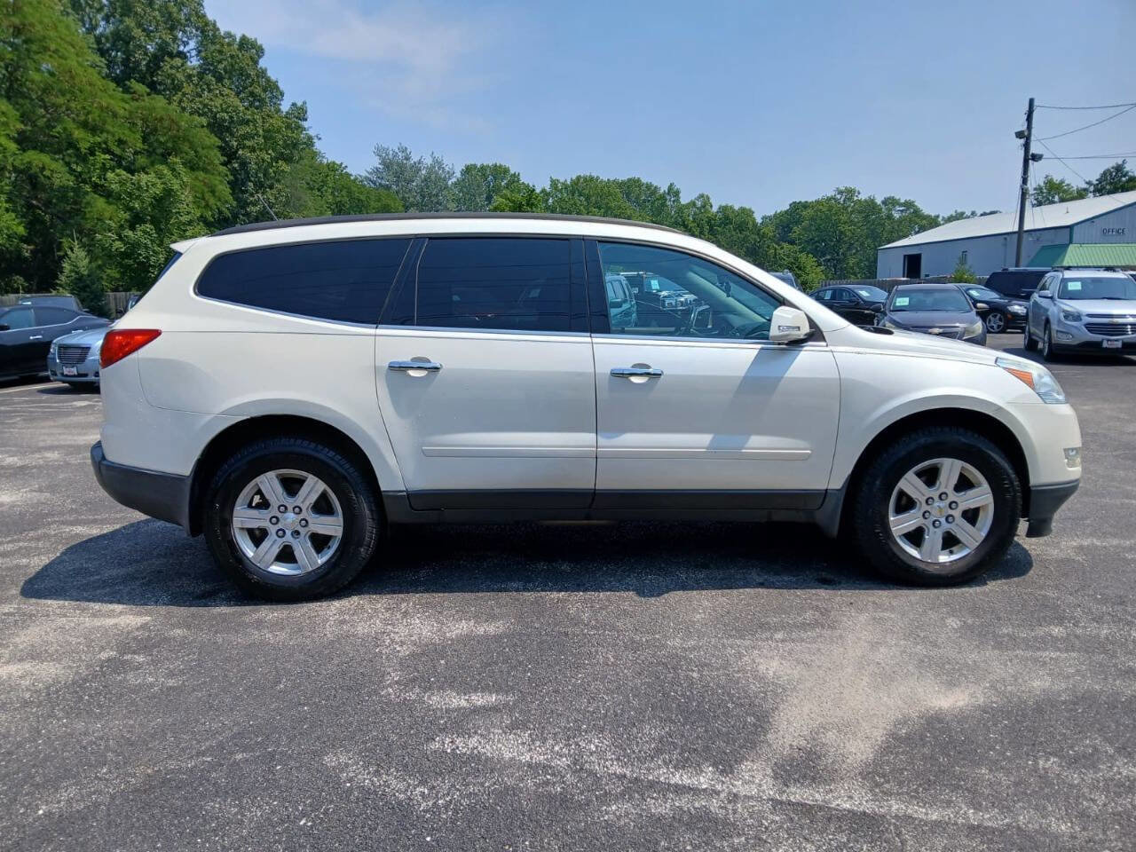 Used 2012 Chevrolet Traverse LT image 4